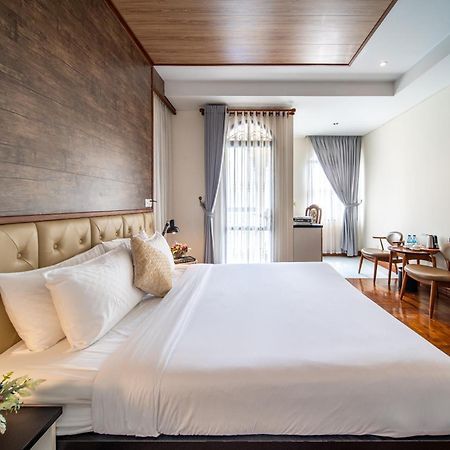 Lcs Hotel & Apartment Phnom Penh Dış mekan fotoğraf