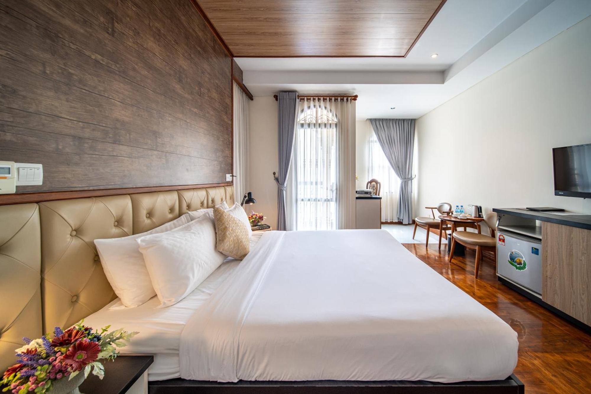 Lcs Hotel & Apartment Phnom Penh Dış mekan fotoğraf